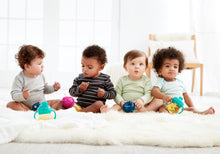 Load image into Gallery viewer, OXO Tot Grow Soft Spout Sippy Cup With Removable Handles - 6 Oz - Navy