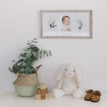Load image into Gallery viewer, Pearhead Babyprints Rustic Frame