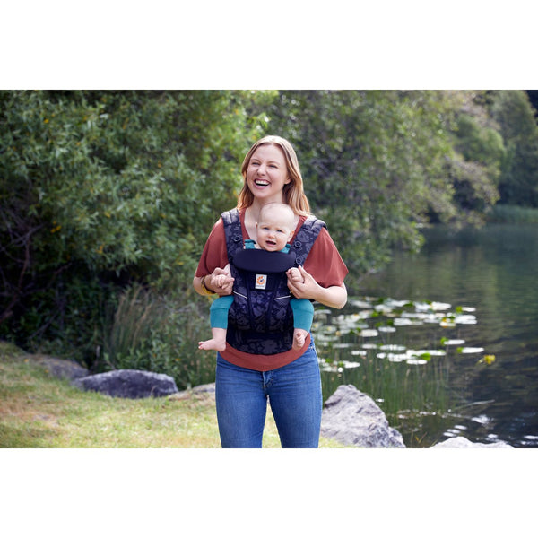 Ergobaby Omni Breeze Baby Carrier - Onyx Blooms