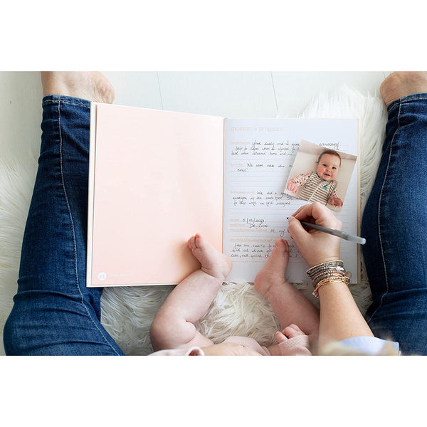 Pearhead Rainbow Babybook - Blush